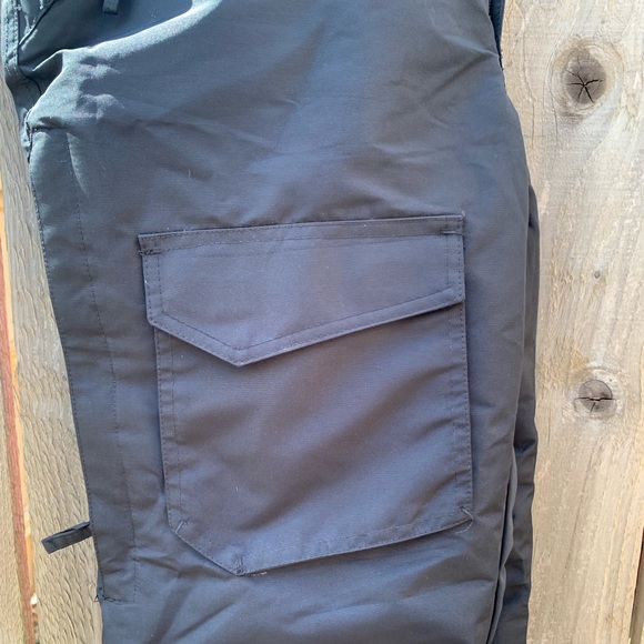 Pulse Women’s Ski and Snowboard Pants - Picture 10 of 11